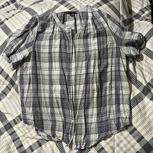 Women’s light blue and white checkered button up top